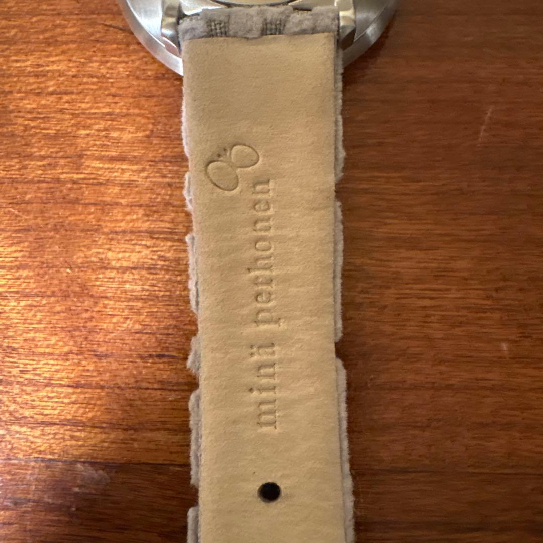 ミナ ペルホネンとアルネ・ヤコブセンウォッチ　コラボWatch