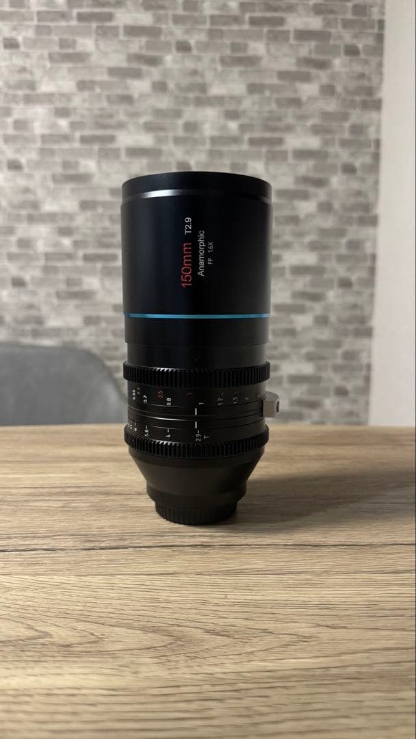 SIRUIVenusアナモルフィック1.8x 150mm SONY Eマウント用