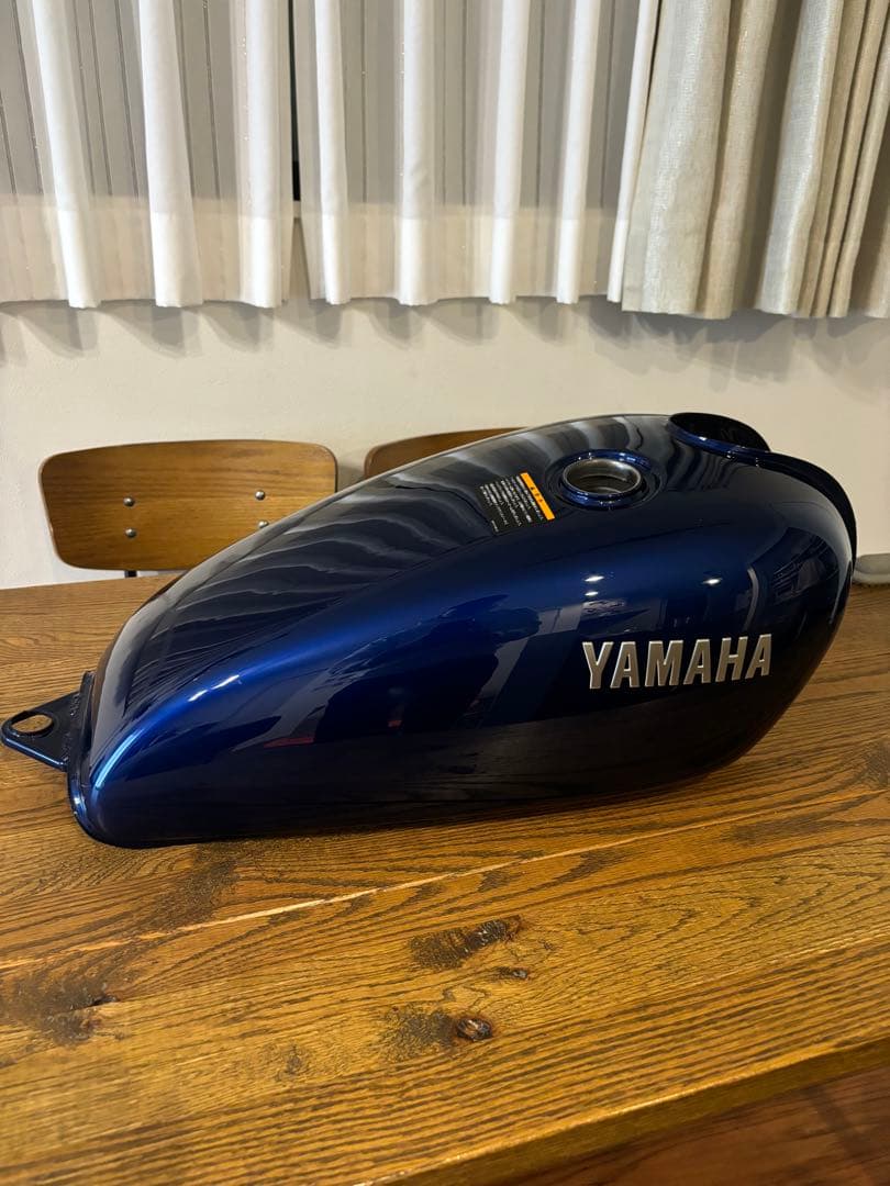 sr400 ファイルエディション　タンク