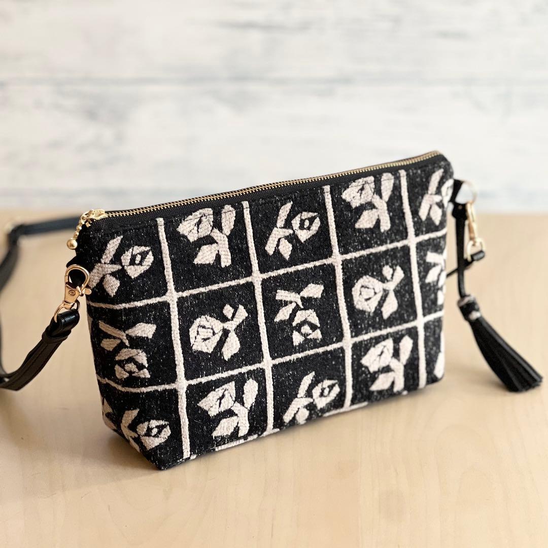 ミナペルホネン Lulu beigeショルダーバッグMB601-061