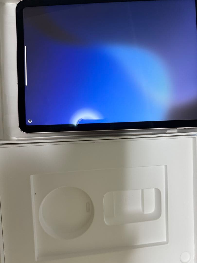 【美品】iPad Air （第五世代64GB wifi+cellular 保証付