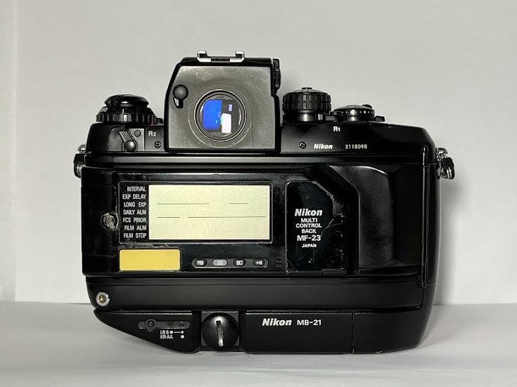 ★美品の訳アリ★ ニコンF4S / DP-20 / MB-21 / MF-23