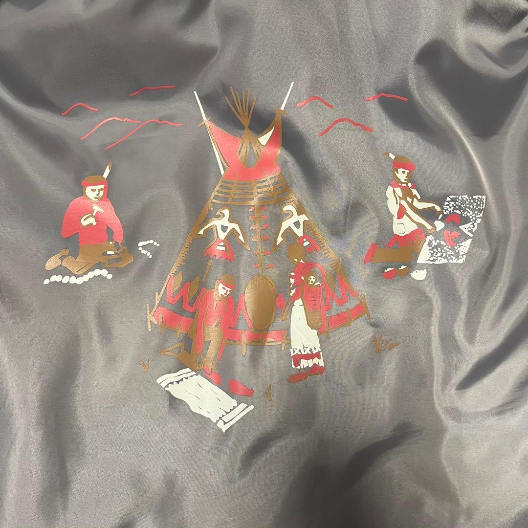 ベージュ キルティング ダウンベスト