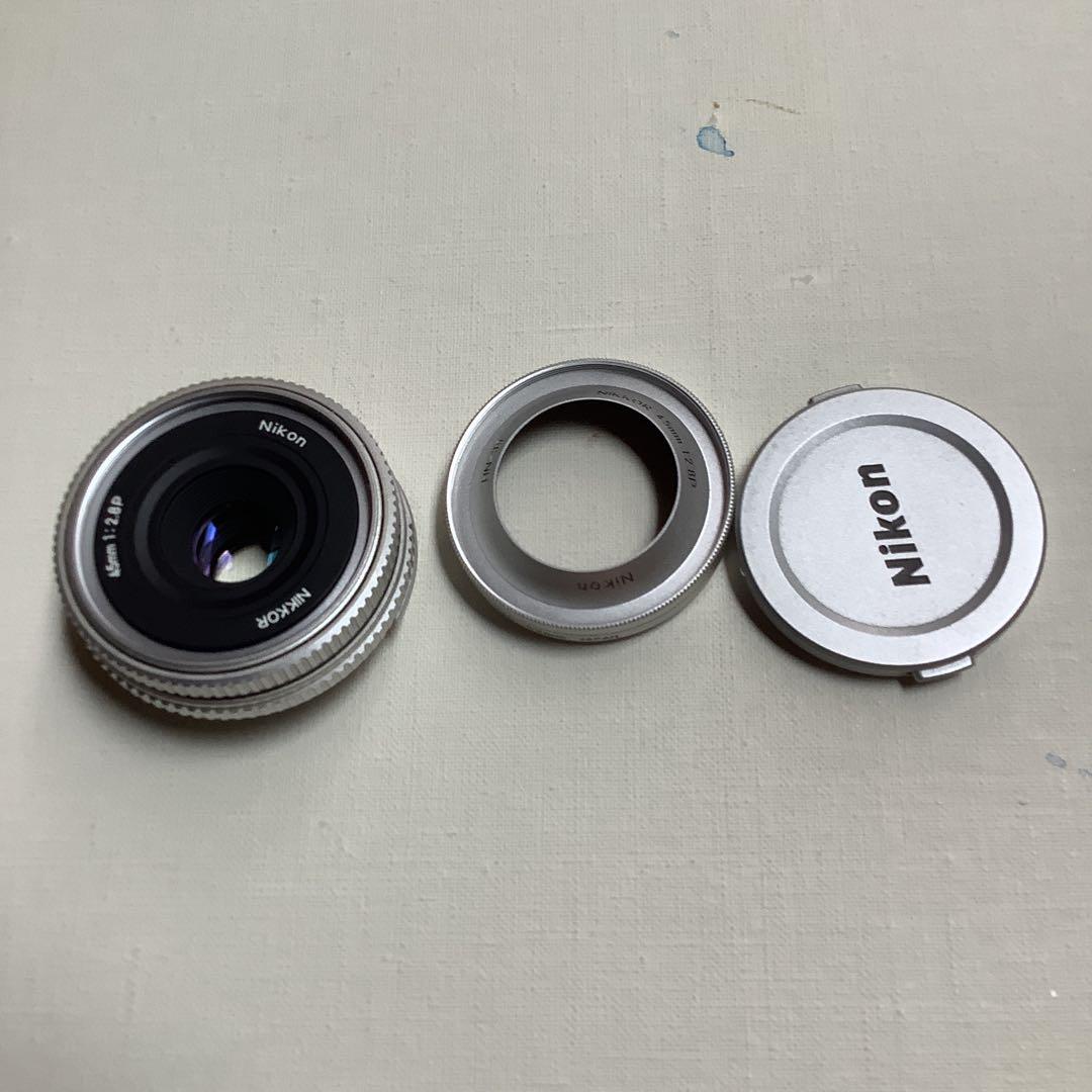 Nikon Nikkor 45mm f/2.8 P 単焦点レンズ送料無料