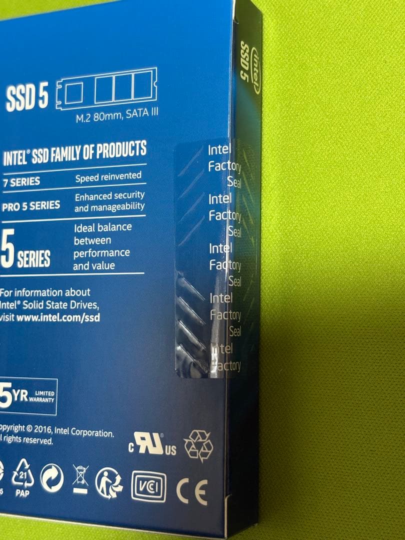 内蔵型SSD Intel SSD 5 180GB M.2 80mm SATA III