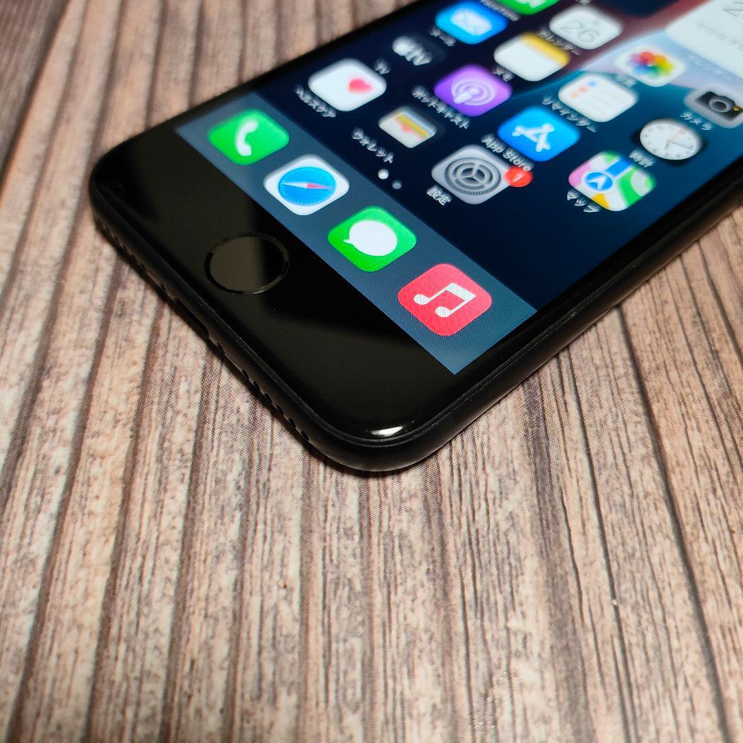 iPhone SE 第3世代 SIMフリー 64GB バッテリー100%