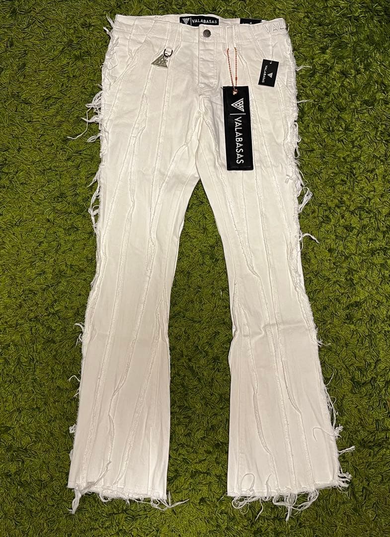 VALABASAS バラバサス スキニーフレアデニムホワイト 新品 30