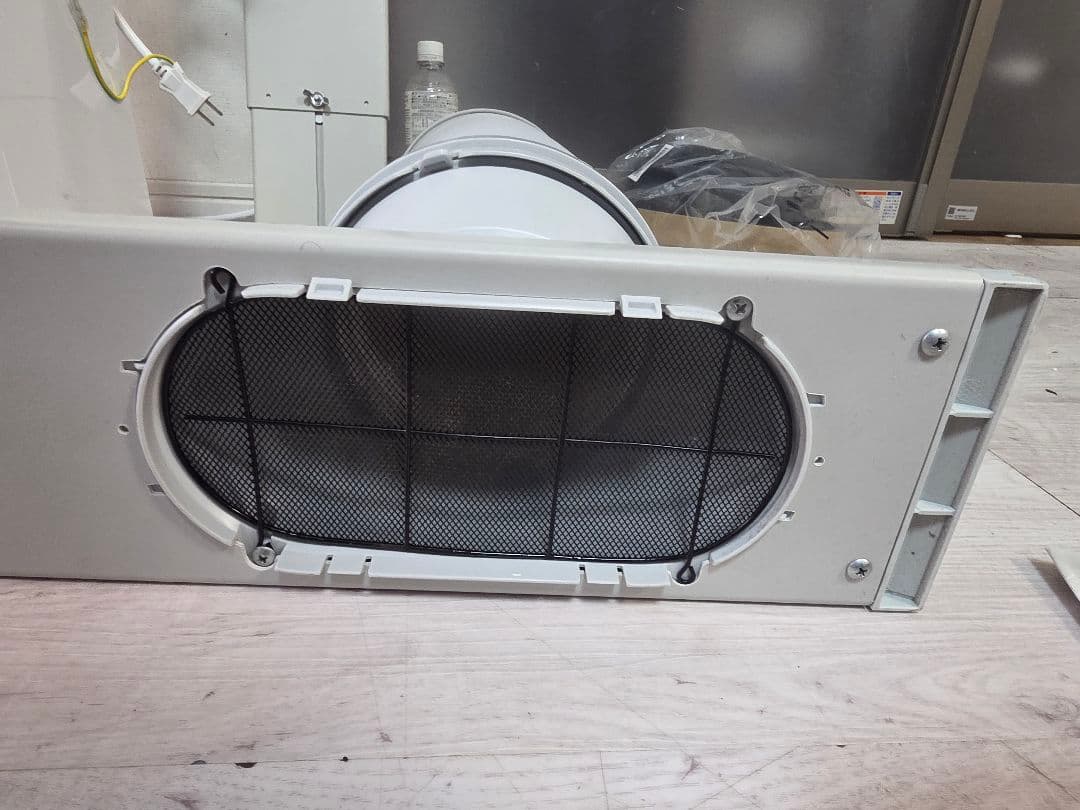 Hisense ハイセンス スポットエアコン HPAC-22G 2024年製