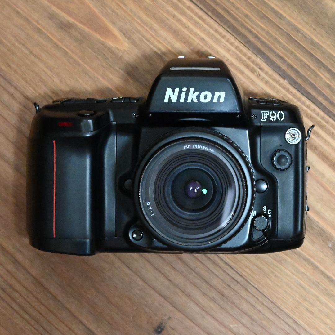 【美品！】Nikon F90＋AF NIKKOR 28㎜1:2.8＋ストラップ