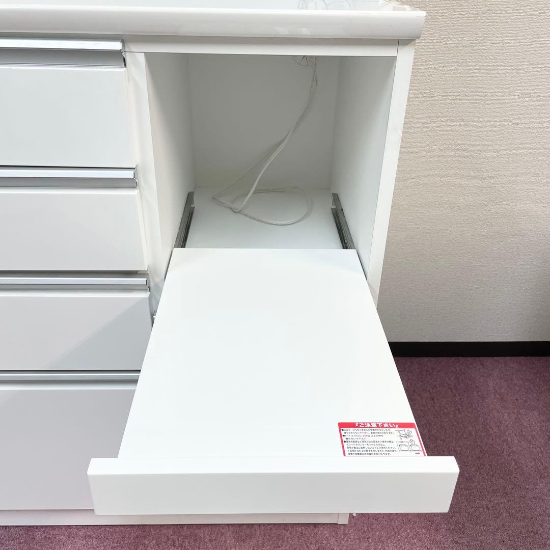 ニトリ　キッチンボード　食器棚　レジューム