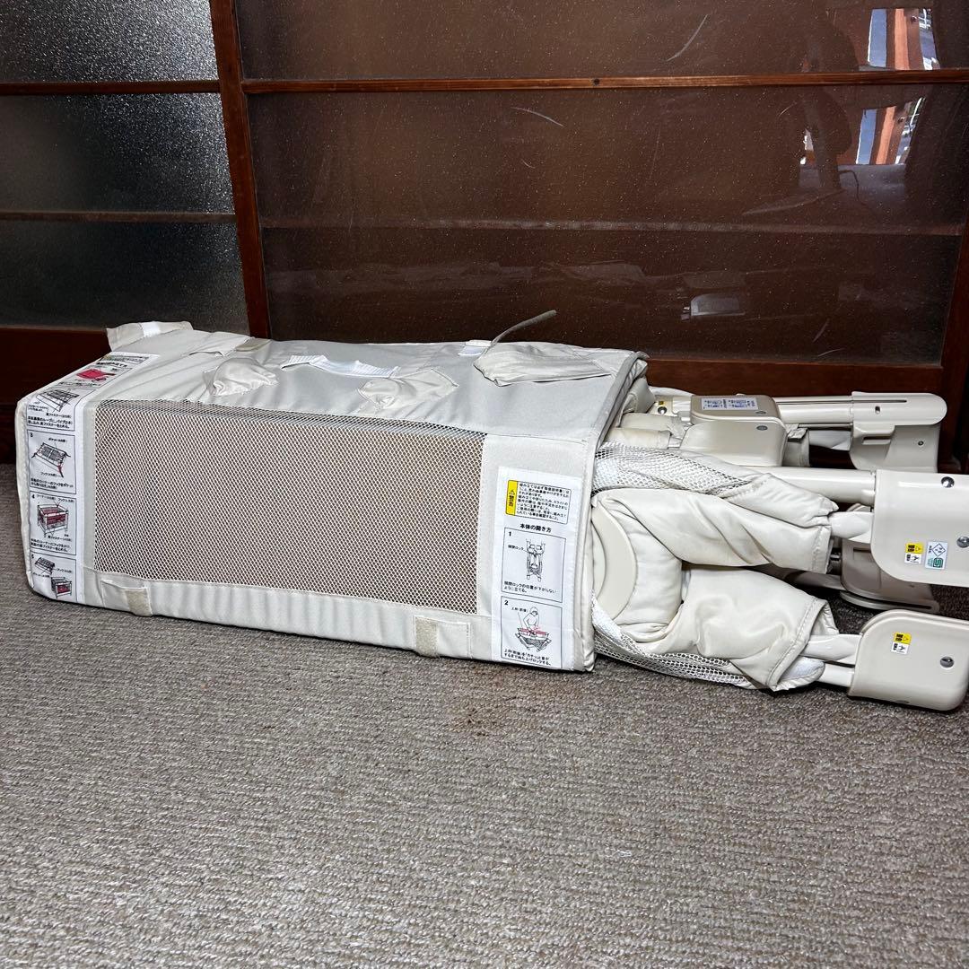 アップリカ ココネルエアー ベビーベッド　ミルクWH　ホワイト