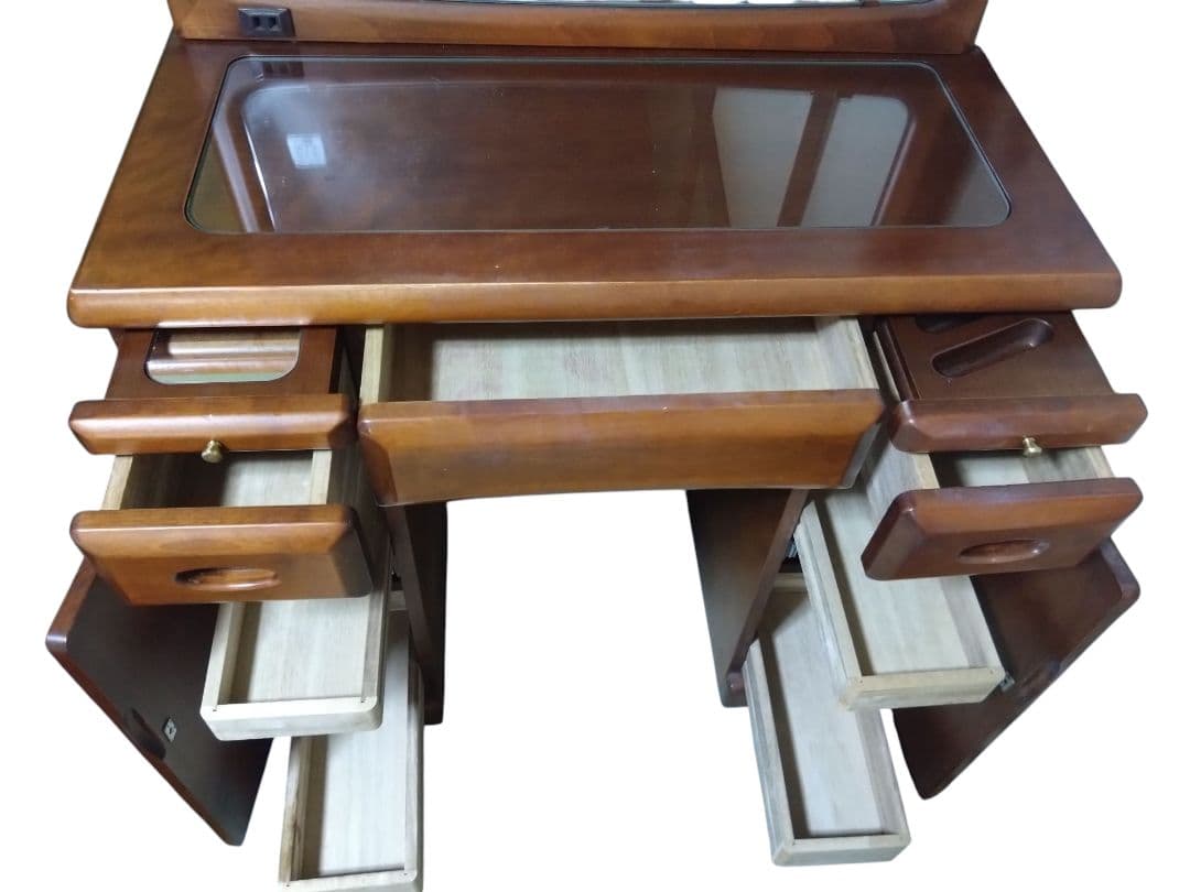 ブラウン木製ドレッサー・鏡台