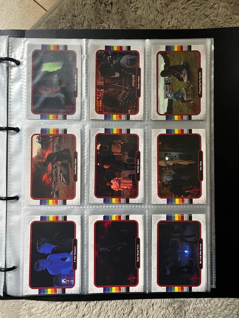 ストレンジャー・シングス トレーディングカードセット