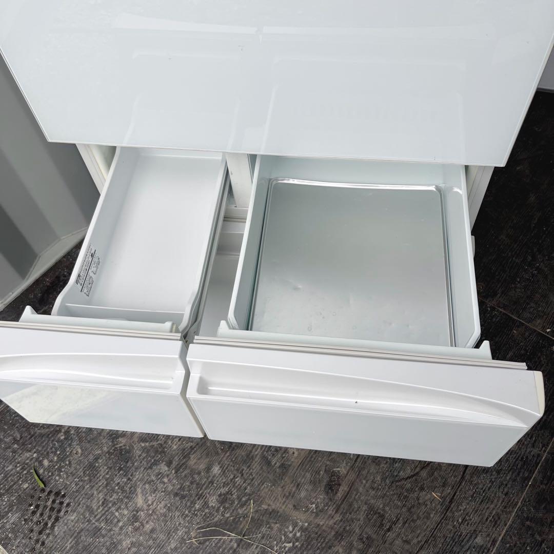 36取付無料！東芝ベジータ真ん中野菜室 自動製氷付きホワイト5ドア冷蔵庫！