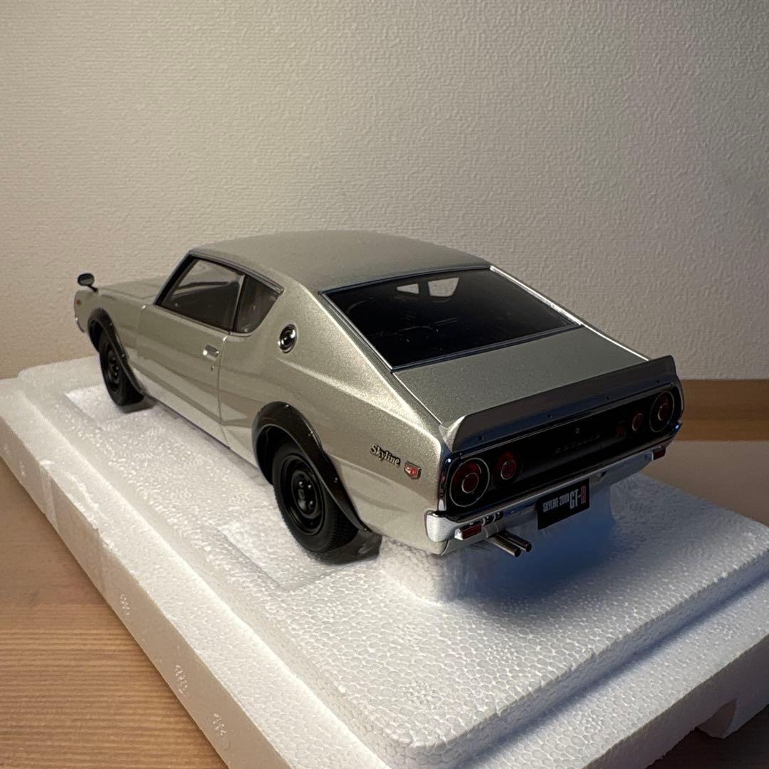 オートアート　ケンメリ　スカイライン GT-R KPGC110 1/18