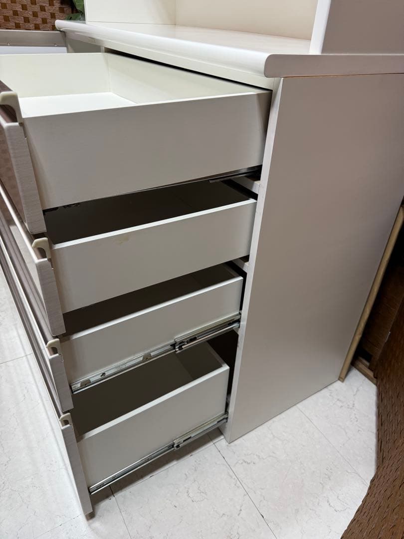 訳あり！ニトリ　キッチンボード120KB WH