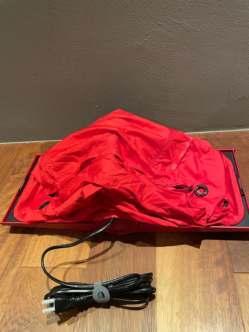 ±0 衣類乾燥機　コンパクト　乾燥機　レッド　22年製