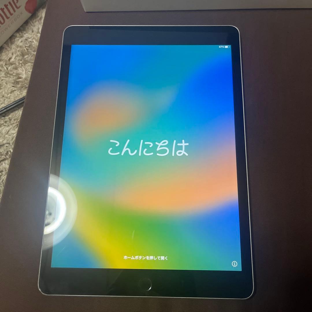 iPad第9世代64GB箱あり