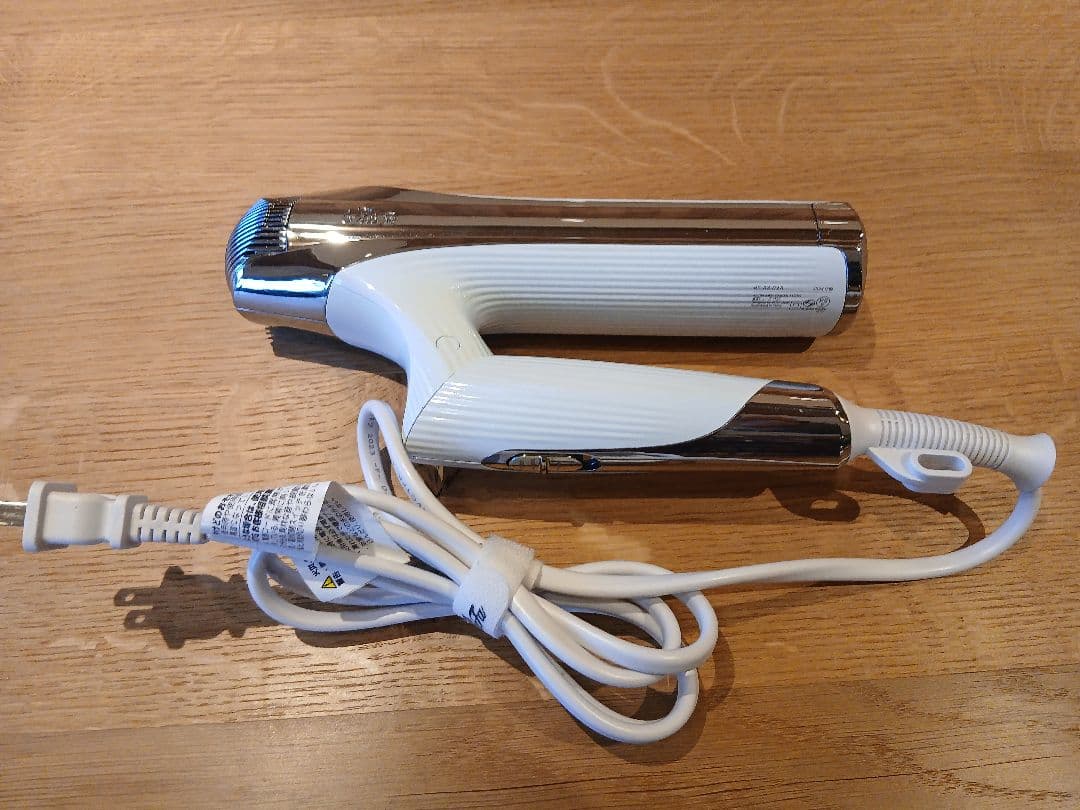 2024年製 /ReFa ヘアドライヤー RE-AX-02A ジャンク品