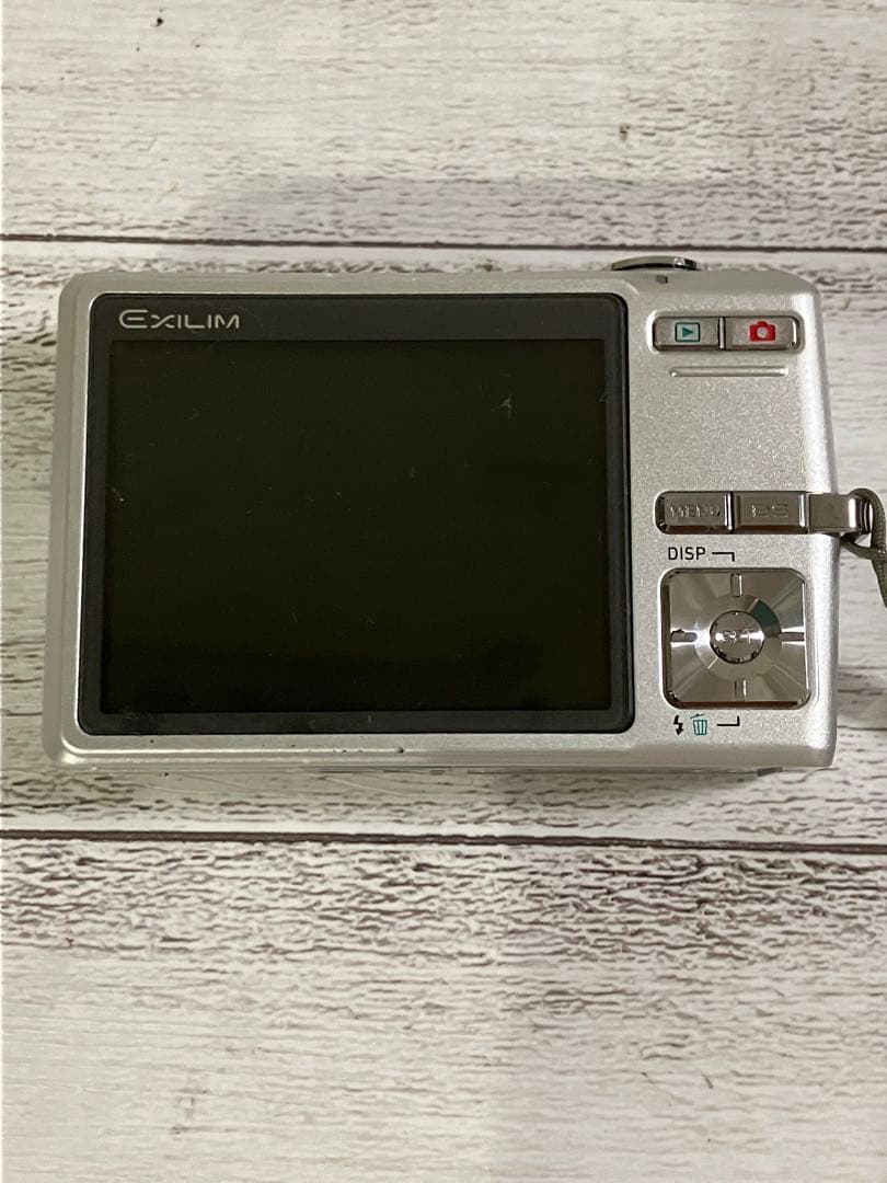 CASIO EXILIM EX-Z700コンパクトデジタルカメラ