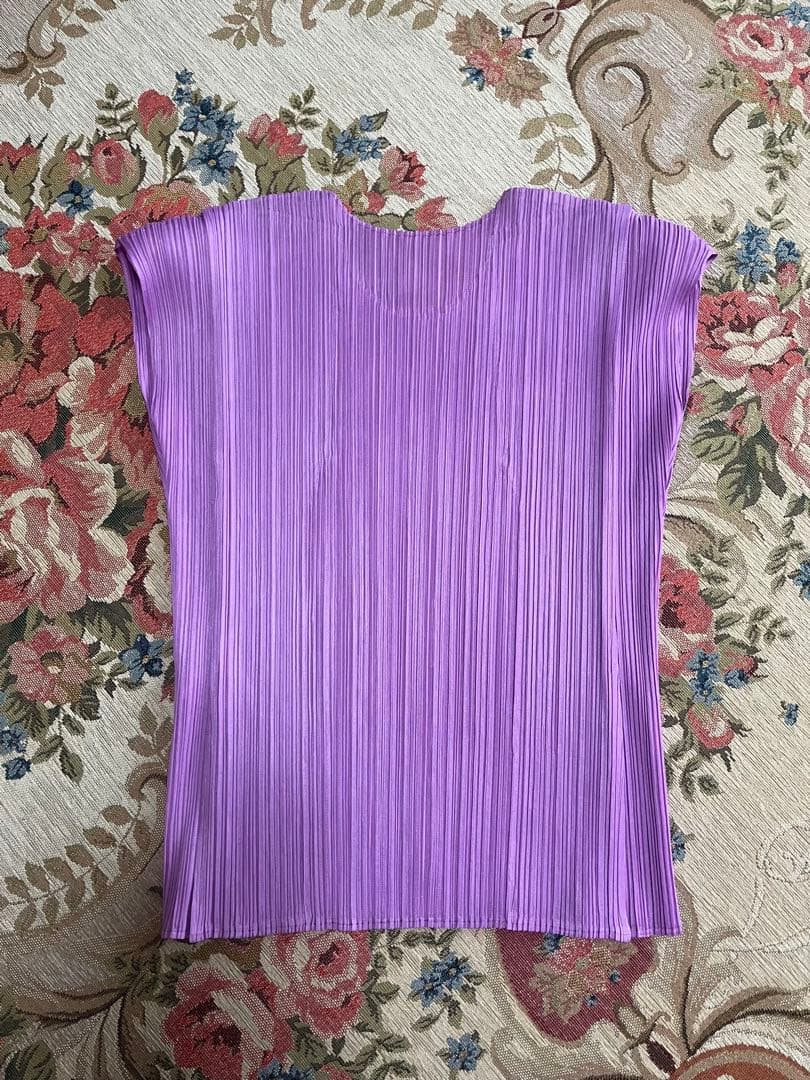 プリーツプリーズイッセイミヤケ トップス　ピンクパープル