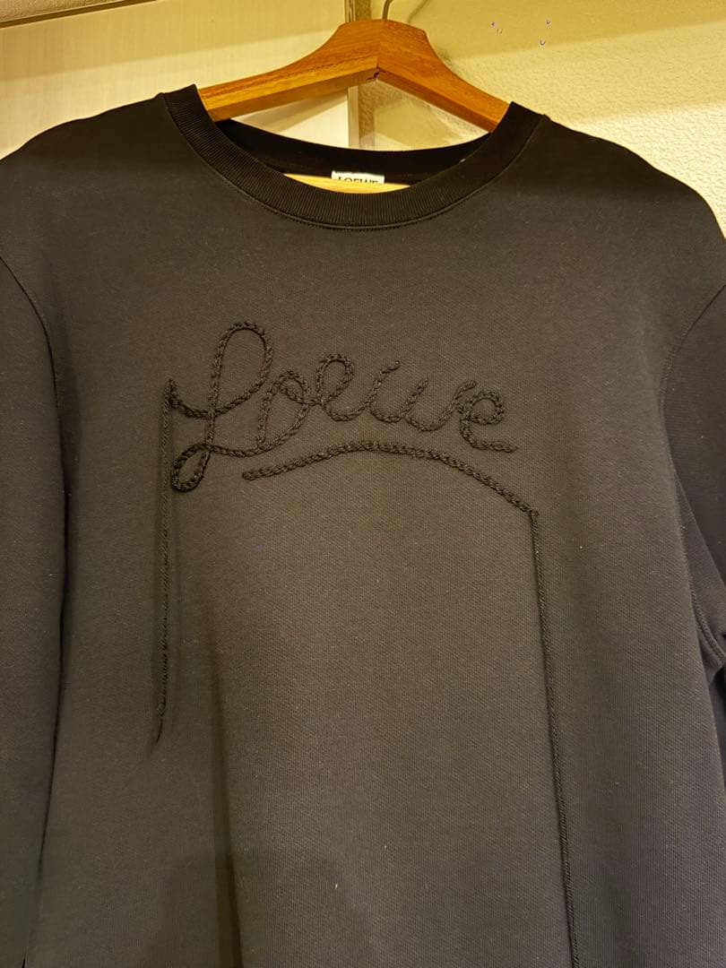 Loewe ブラック 刺繍ロゴ トレーナー