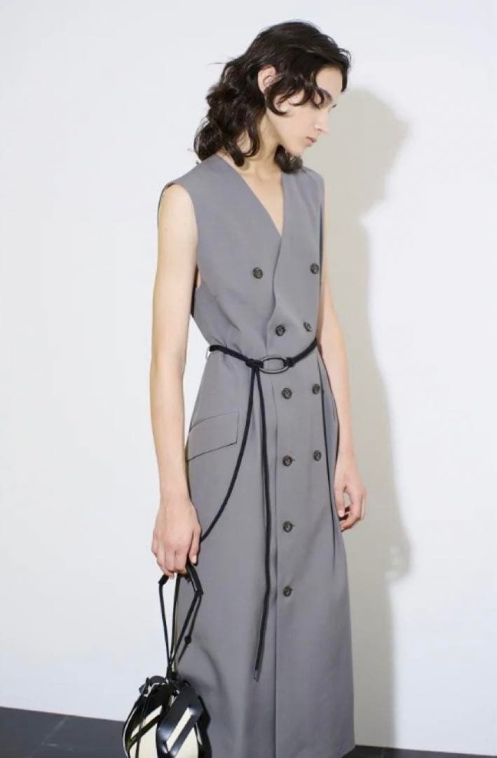 UJOH ウジョー ロングワンピース ベルト付 黒 M