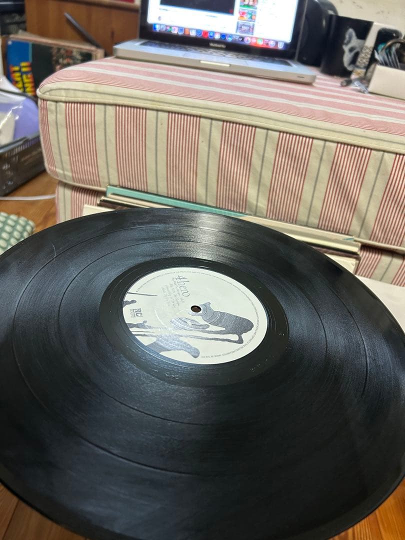 希少アナログ4 HERO-play with the changes 2枚組