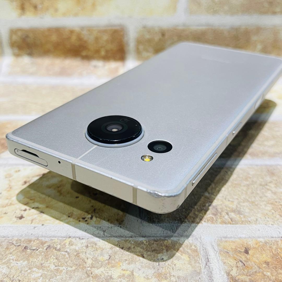 SIMフリー AQUOS sense7plus 128GB シルバー 電池良好