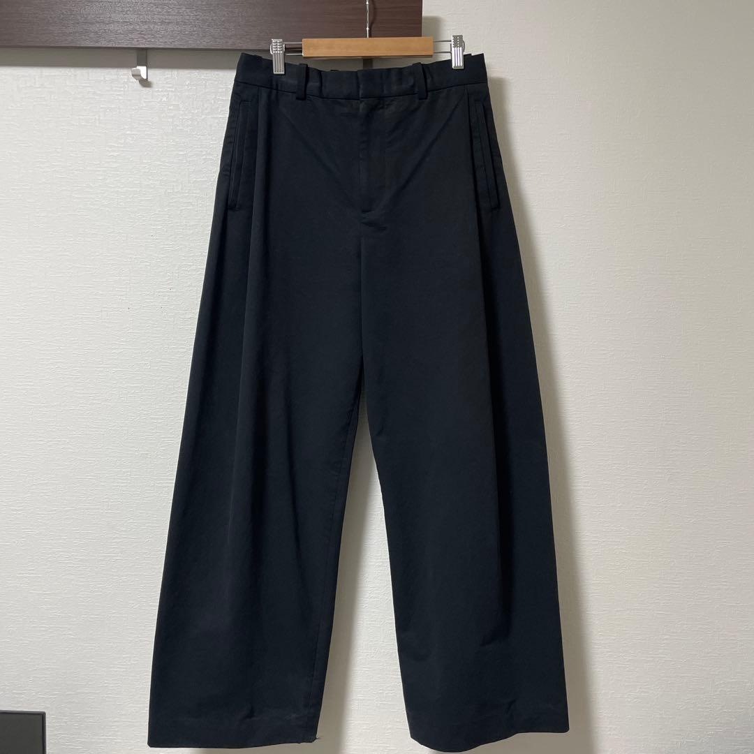 【COS】PLEATED COTTON WIDE-LEG TROUSERS