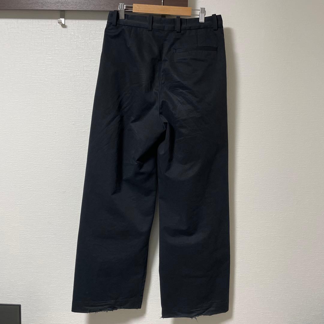 【COS】PLEATED COTTON WIDE-LEG TROUSERS