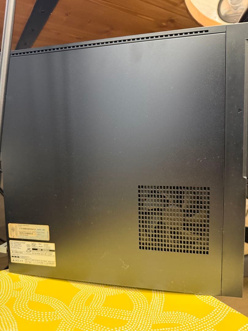 【美品】 富士通 FMV-ESPRIMO DH70/DN