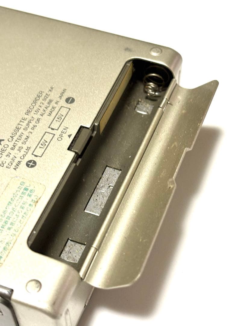 AIWA カセットプレーヤー HS-F2 ジャンク品