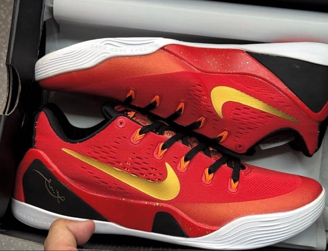 シューズ(男性用) Nike Kobe 9 Low Protro