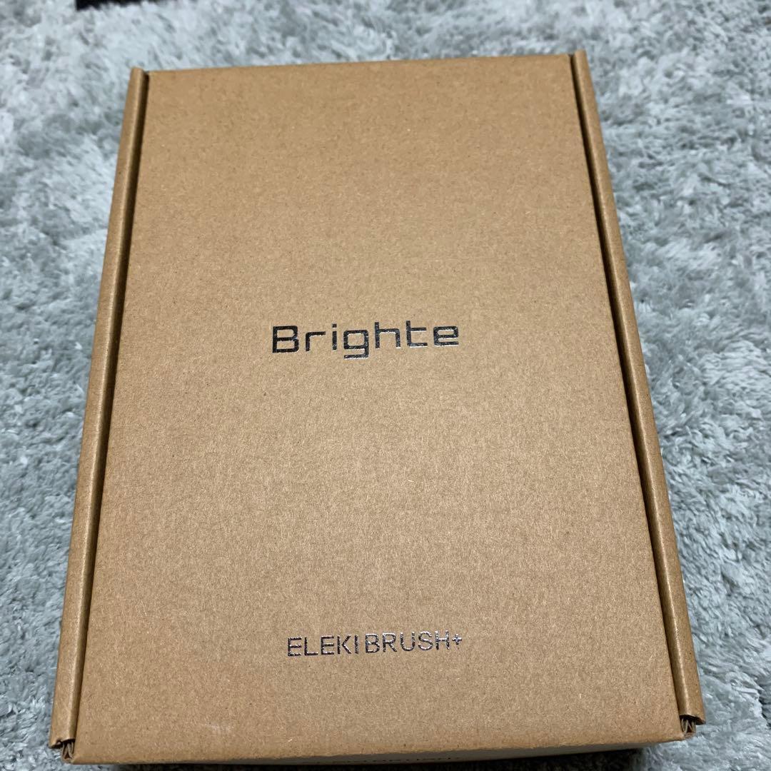 ブライトエレキブラシ プラス　シートマスク3枚、化粧水セット