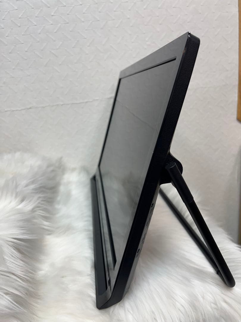 ポータブルテレビ　 UN-19FB10H