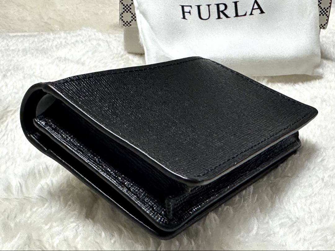 ✳︎新品✳︎ FURLA レザー マチ付き カードケース 名刺入れ 黒