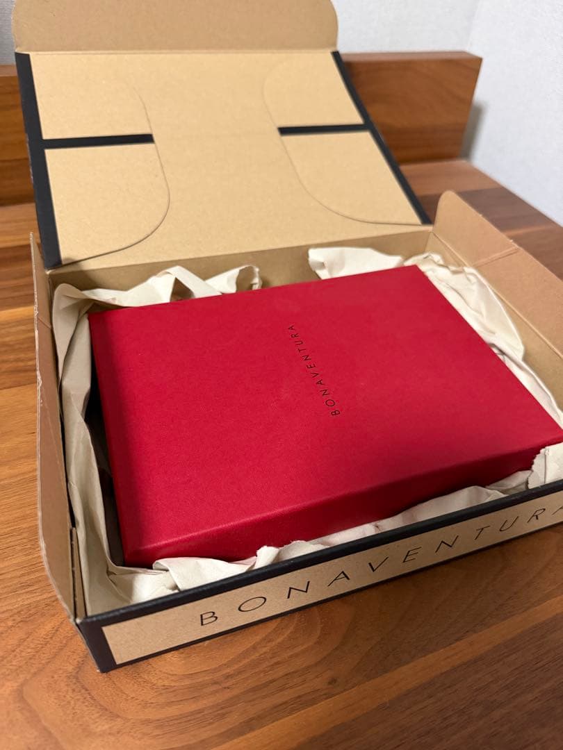 新品未使用 BONAVENTURA iPhone17proMAX用 エトープ