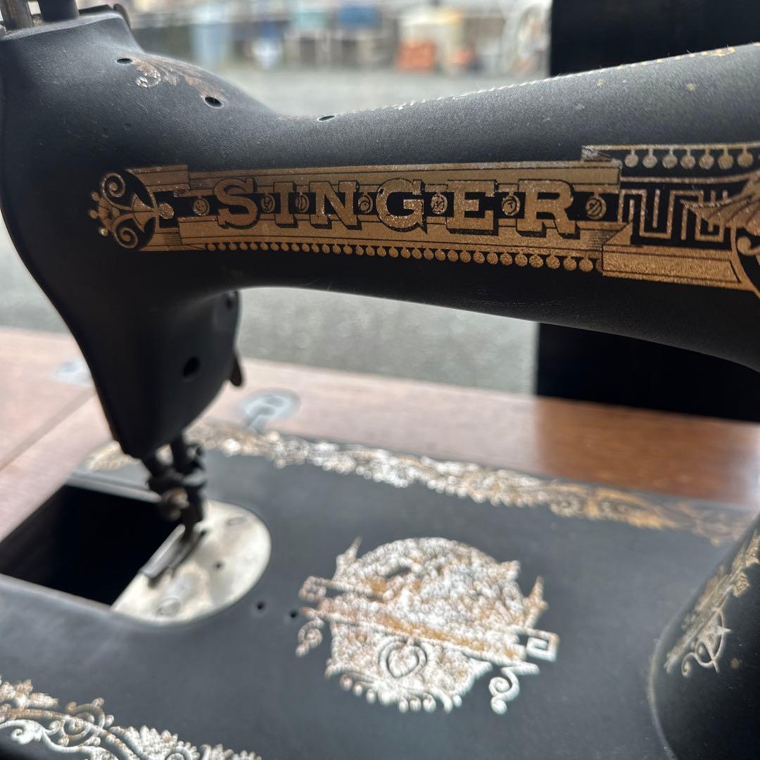 これで本当に削除❣️ヴィンテージ　シンガーミシン