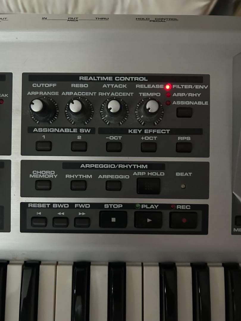 Roland ローランド　FANTOM-X6 シンセサイザー