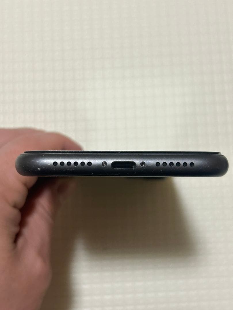 iPhone 11 128GB バッテリー交換済み