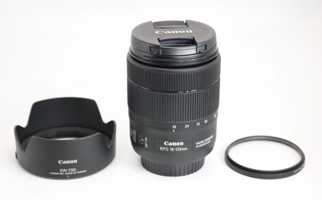 超美品 【Canon EF-S 18-135mm IS USM】 ズームレンズ