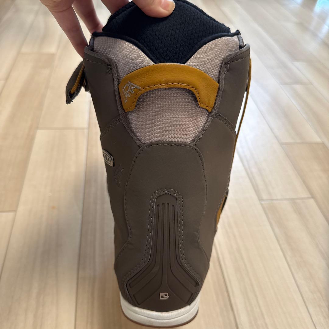 DEELUXE ボードブーツ