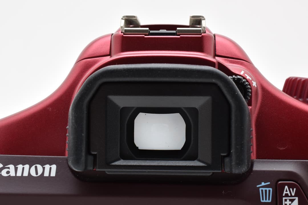 キヤノン EOS Kiss X50 EF-S18-55mm #C731