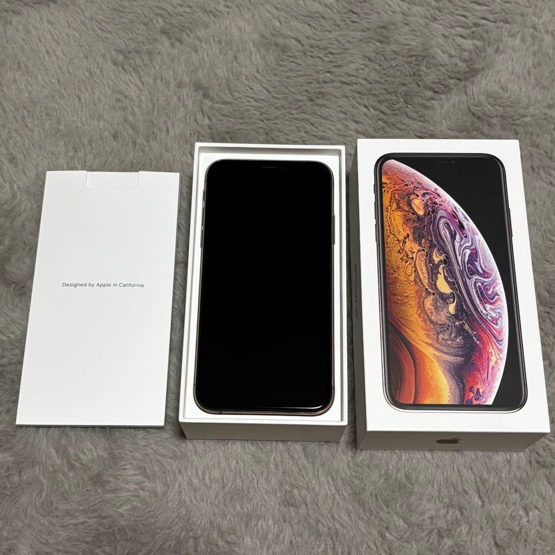 iPhone XS ゴールド