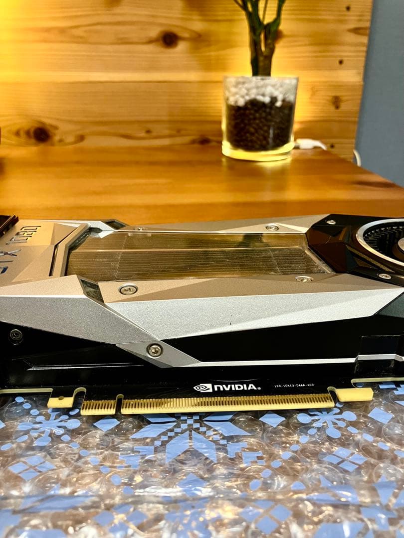 良品 NVIDIA GeForce GTX 1080 8GB EVGA製