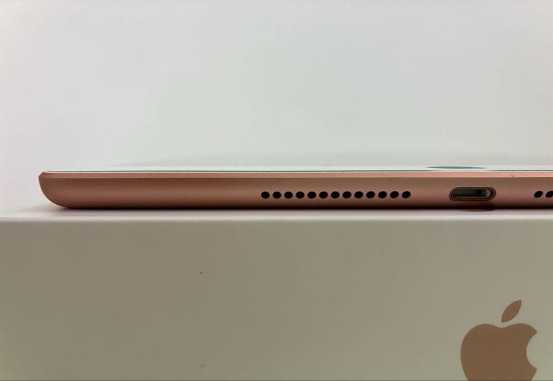 [値下げ250705] iPad 第7世代 32GB Wi-Fiモデル