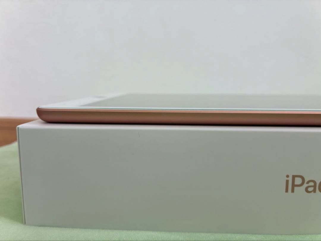 [値下げ250705] iPad 第7世代 32GB Wi-Fiモデル