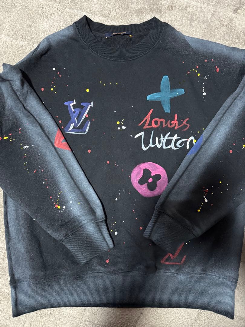 Louis Vuitton グラフィティ スウェット
