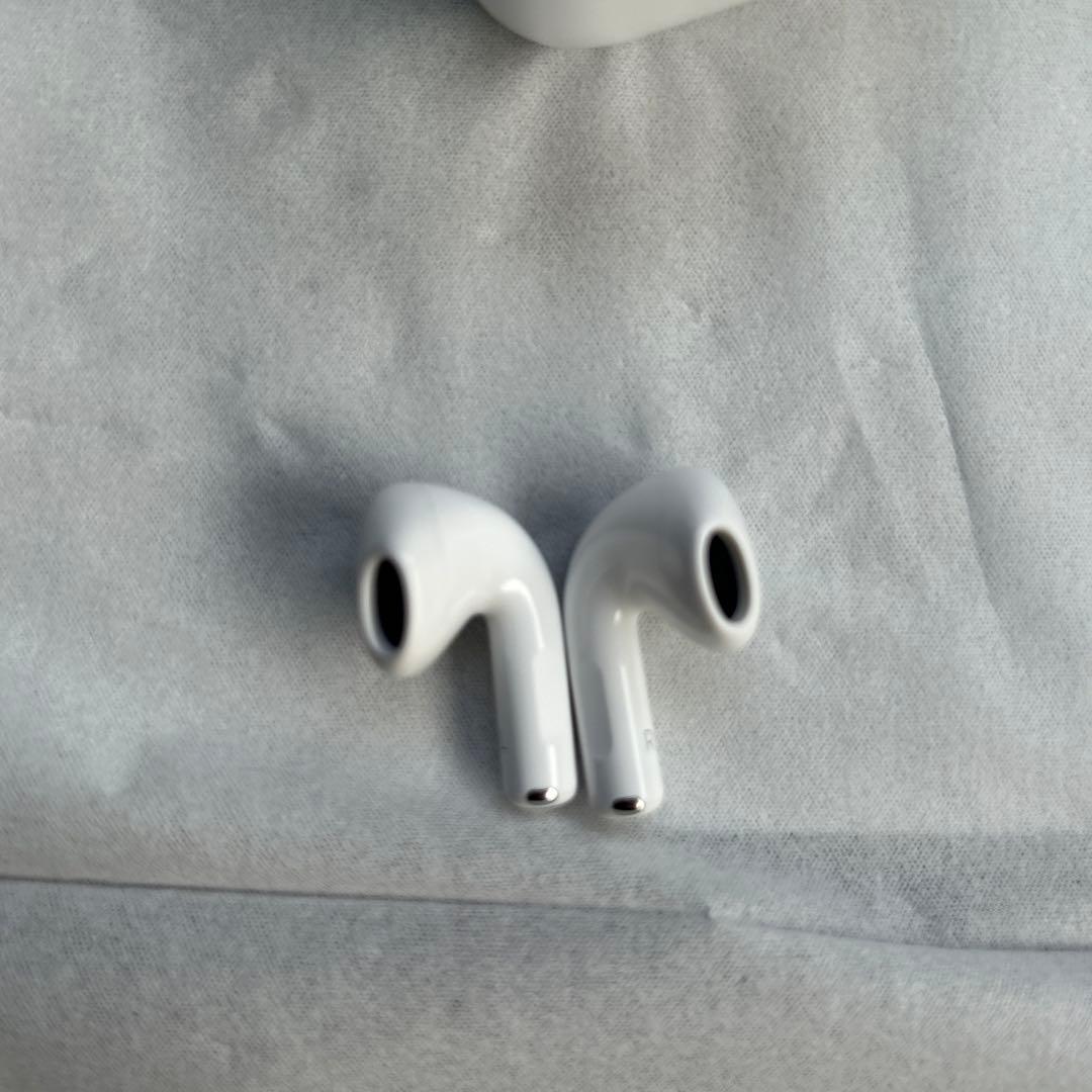 アクティブノイズキャンセリング機能を搭載したAirPods 4